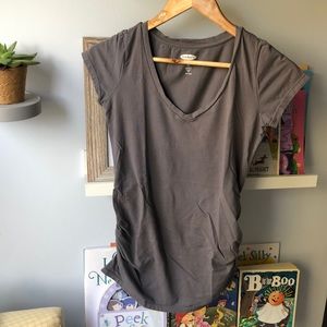 Old Navy Grey V Neck Maternity T shirt XS